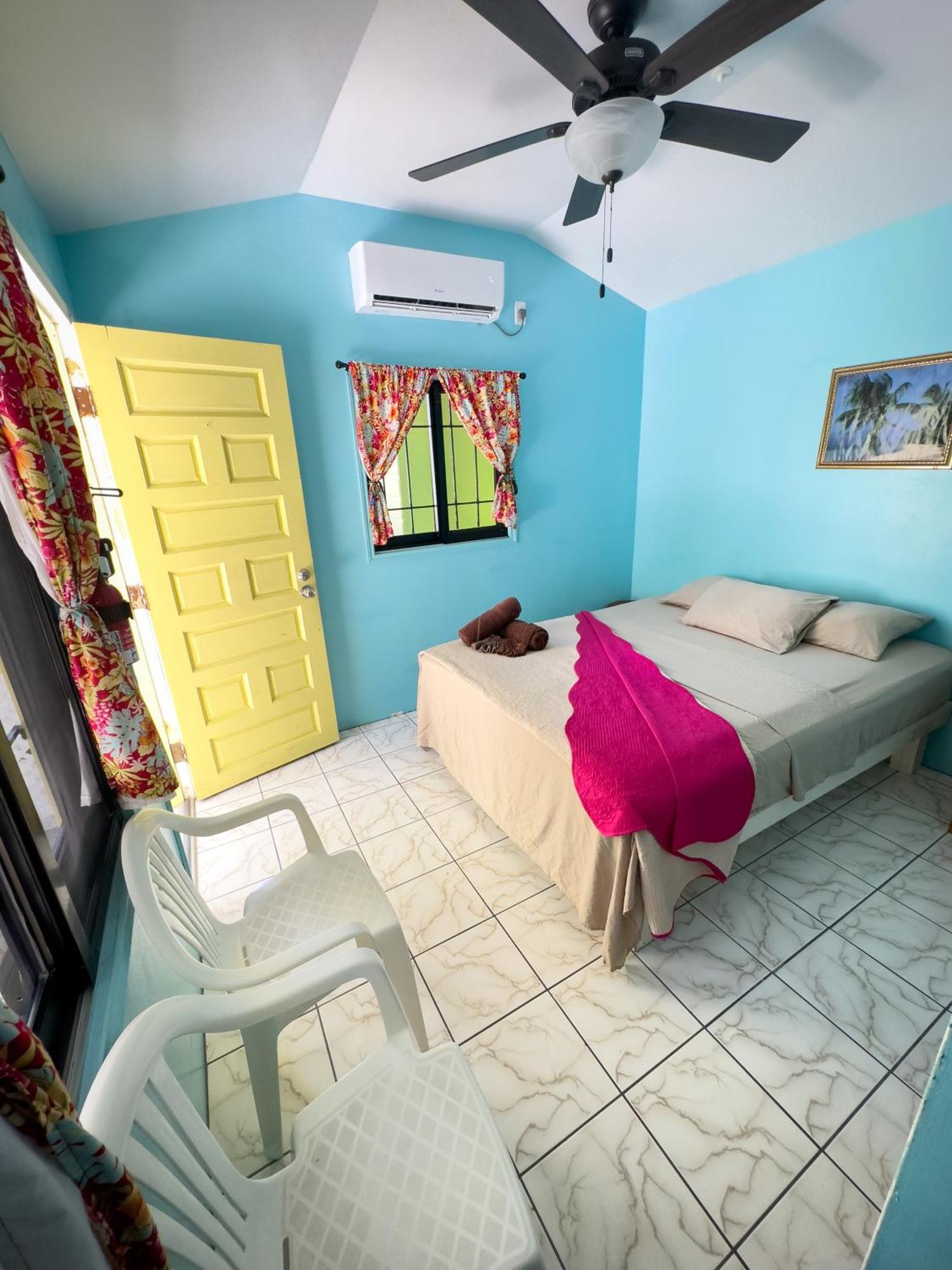 Barefoot Beach Belize Caye Caulker Eksteriør billede